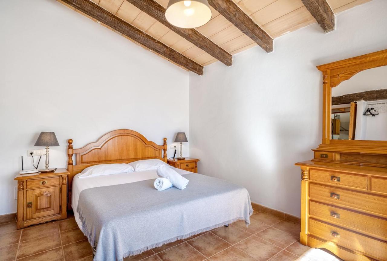 Es Camp Pla Villa Sineu  Luaran gambar