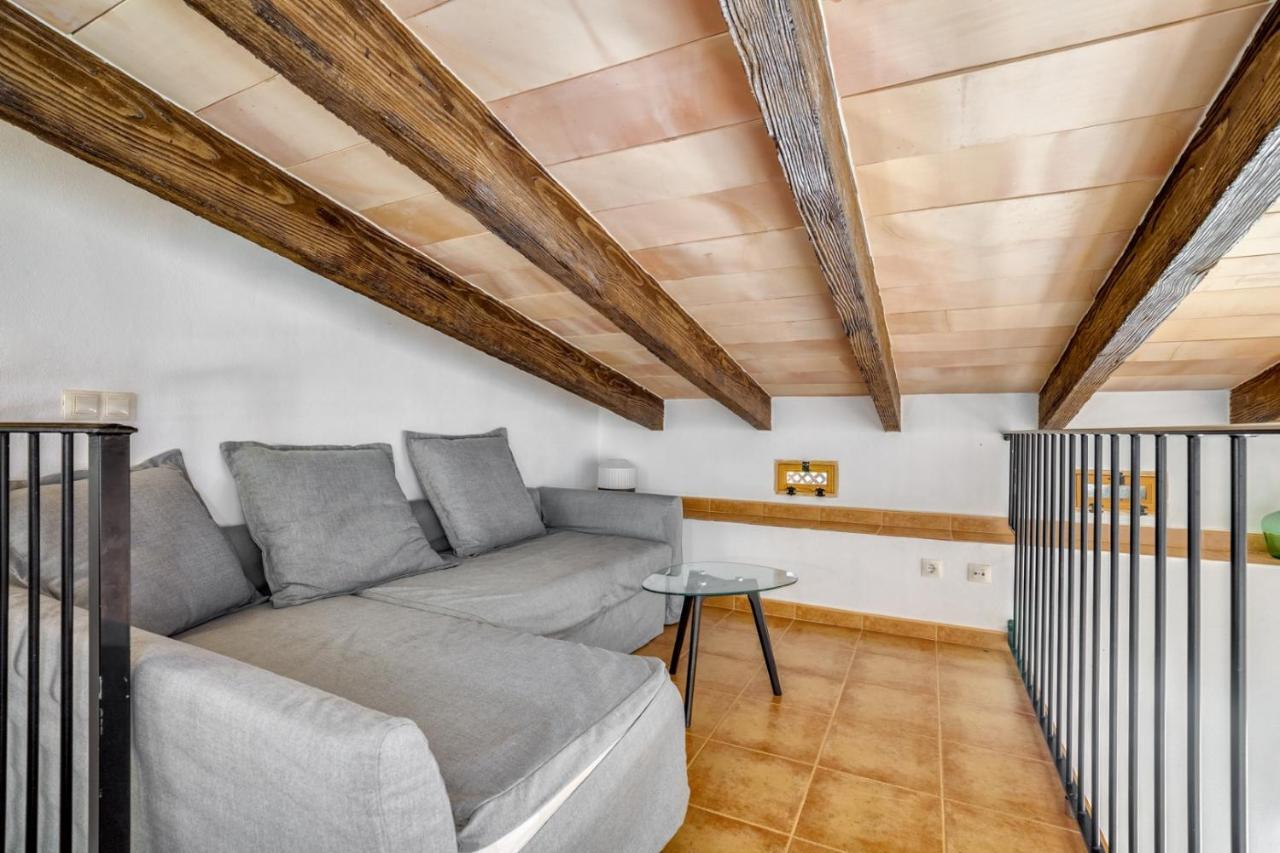 Es Camp Pla Villa Sineu  Luaran gambar