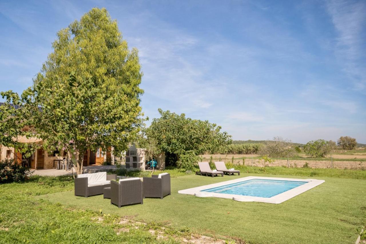 Es Camp Pla Villa Sineu  Luaran gambar